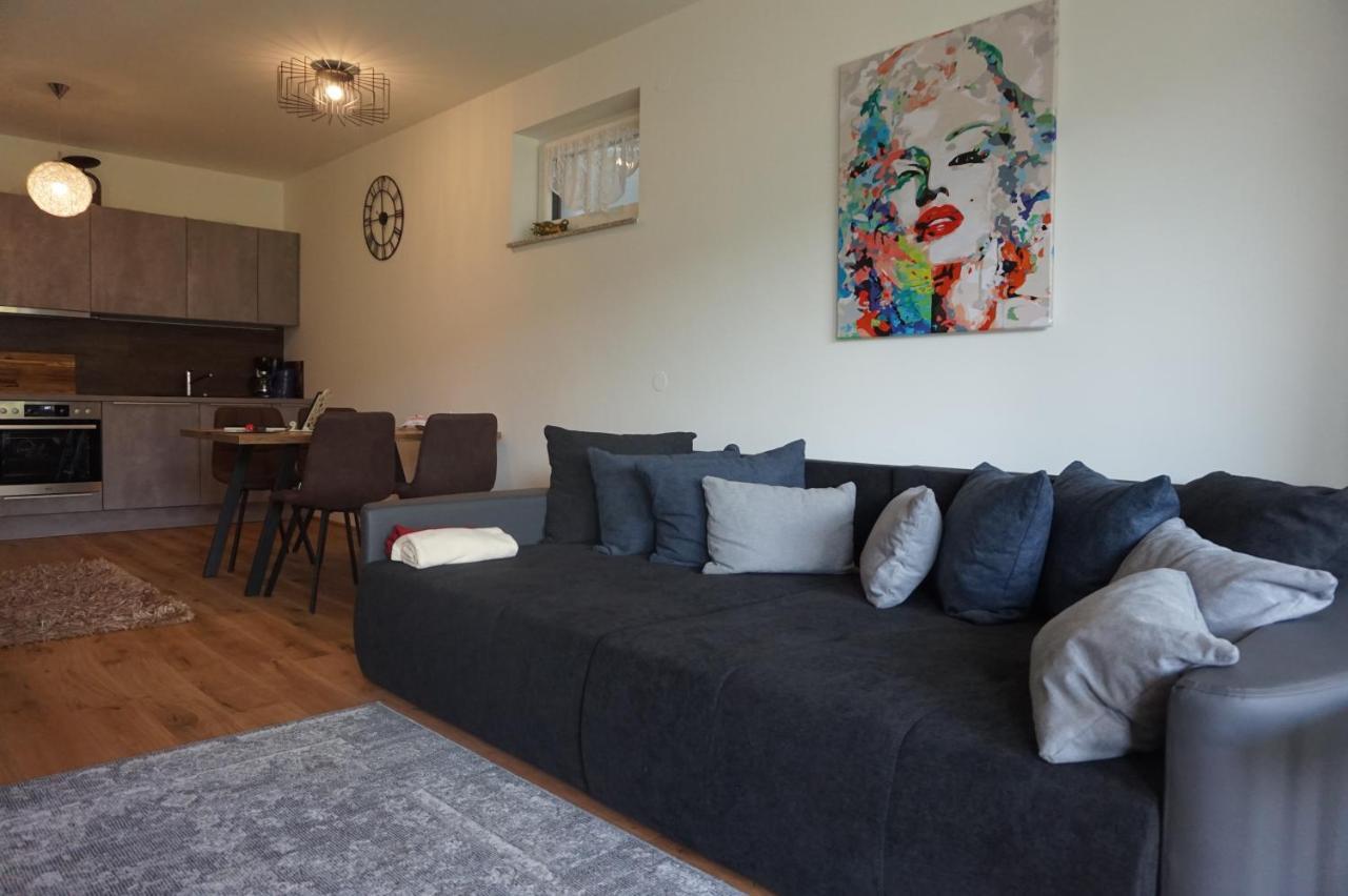 Ferienwohnung Karasek Deluxe Sattendorf エクステリア 写真